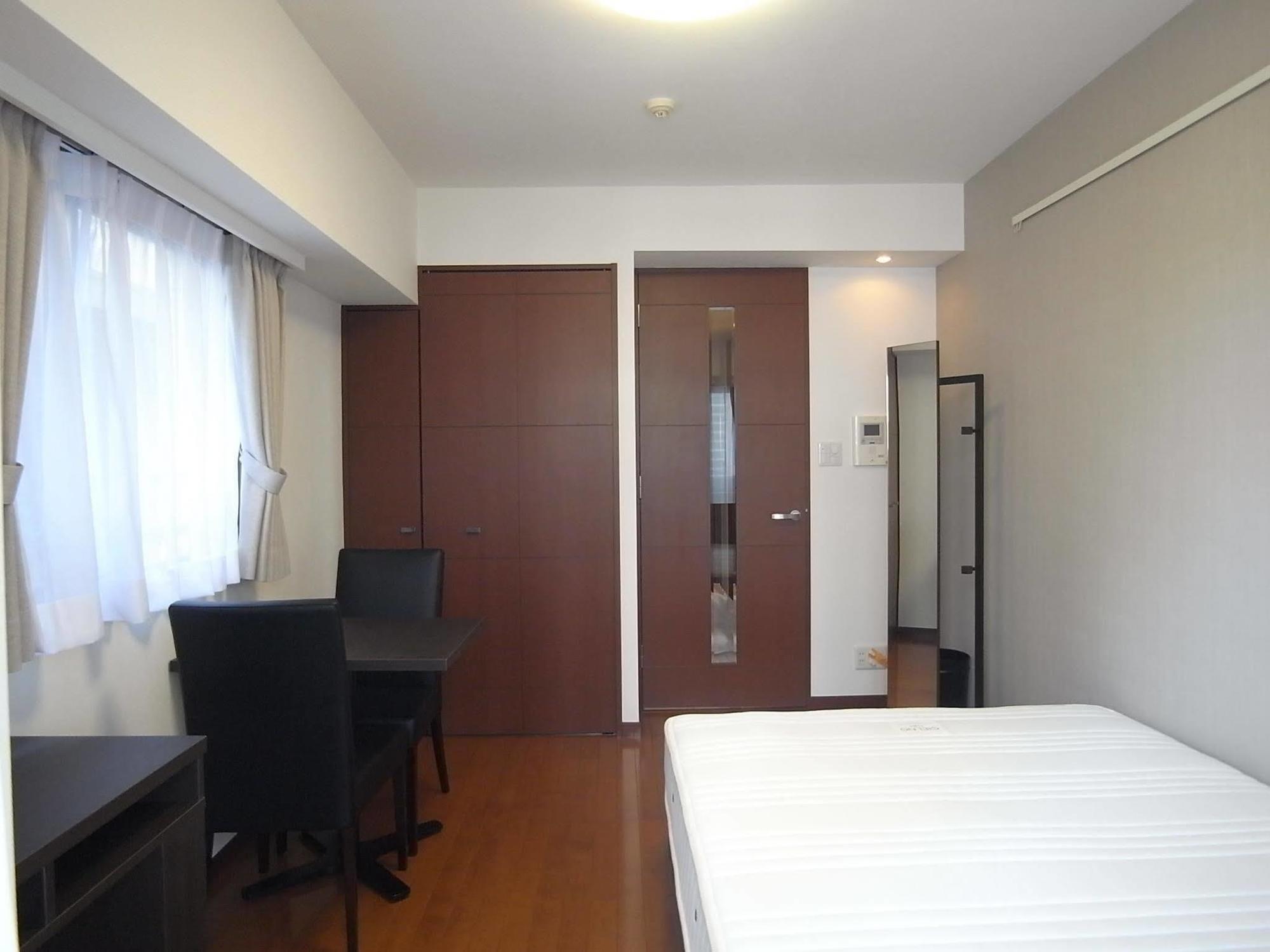 Palace Studio Shinjuku Tochomae Tōkyō Extérieur photo